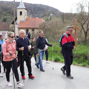 Održan križni put po Župi sv. Franje Ksaverskog u Vugrovcu